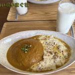 バターチキンカレーとお菓子の店 かくれ椿